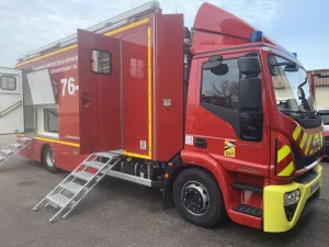 Poste de commandement mobile carrossé par BEHM pour les pompiers de la Seine-Maritime